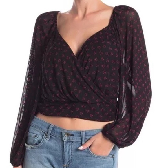 Free People Tops - NWT Free People Sweetie Pie Floral Top M black